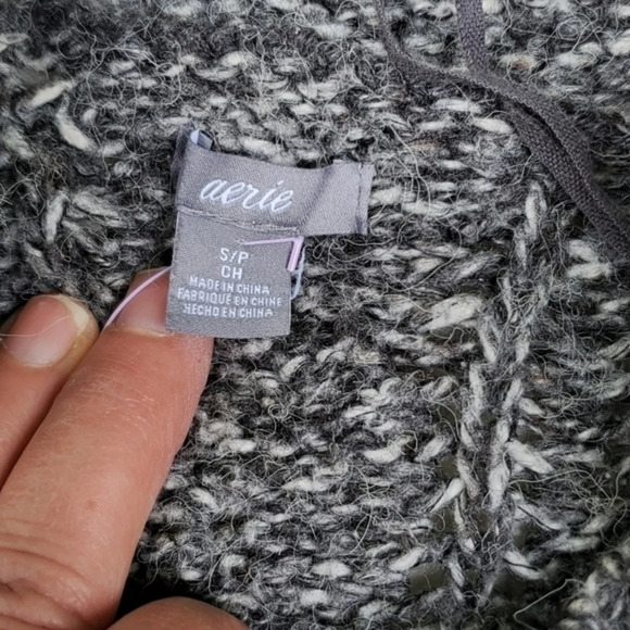 Aerie Gray asymmetrical.‎ cardigan S/P - Picture 5 of 11